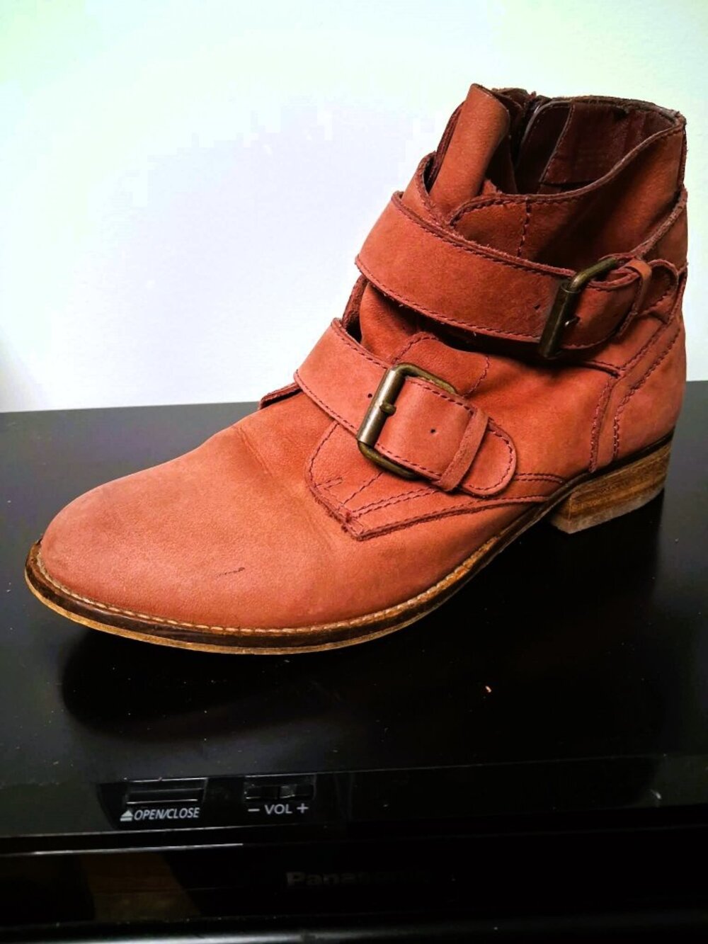 Steve Madden Cowboy Western Red Genuine Leather Buckle Moto Ankle Boots